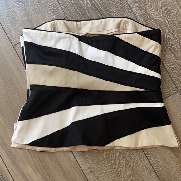 White House Black Market Bustier - Size 8 - Picture 2 of 10